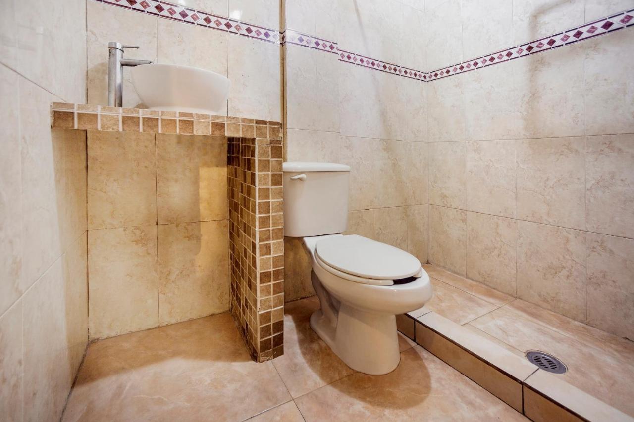 Hotel Torre Monterrey Bagian luar foto